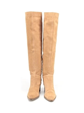 BP. Boots (view 2)