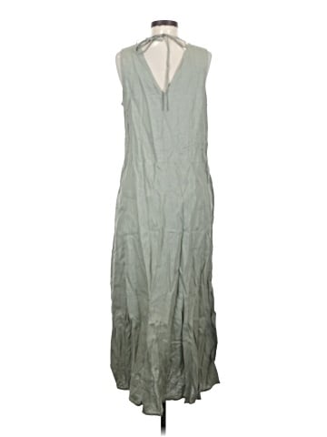 Everlane Casual Dress (view 2)