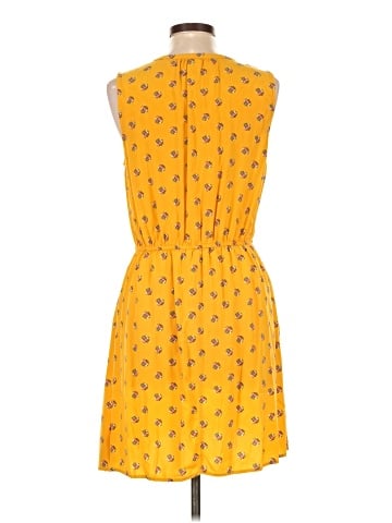 Old Navy Casual Dress (view 2)