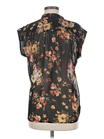 Sweet Rain Short Sleeve Blouse (view 2)