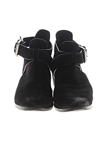 MICHAEL Michael Kors Ankle Boots (view 2)
