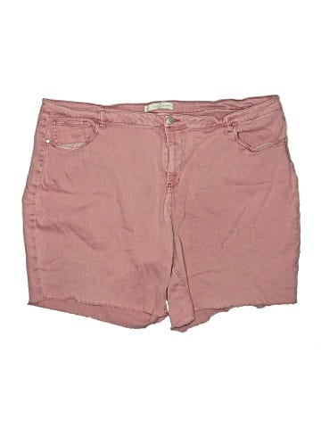 C established 1946 Shorts (view 1)