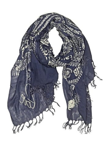 Love Scarf (view 1)