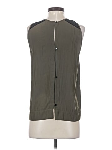 Feel The Piece Sleeveless Blouse (view 2)
