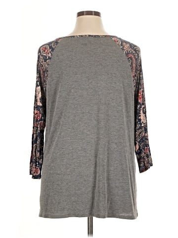 Signature Studio 3/4 Sleeve T-Shirt (view 2)