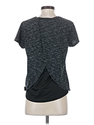 Daisy Fuentes Active T-Shirt (view 2)