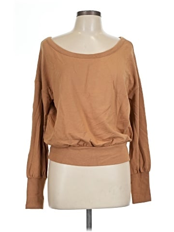 Cuyana Sweatshirt (view 1)