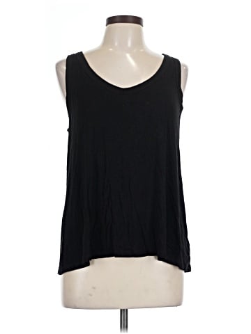 Old Navy Sleeveless T-Shirt (view 1)