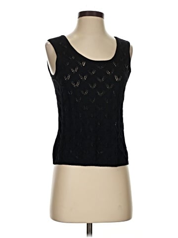 St. John Sleeveless Top (view 1)