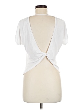 Forever 21 Short Sleeve T-Shirt (view 2)