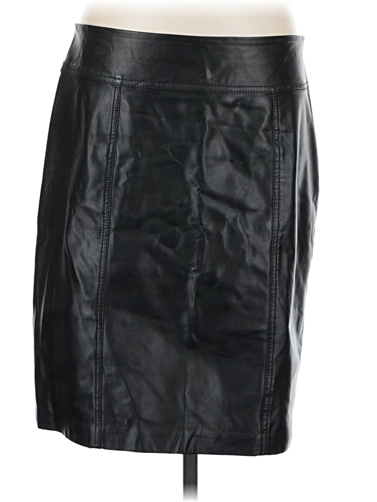 Pre-owned Dana Buchman Faux Leather Skirt In Black