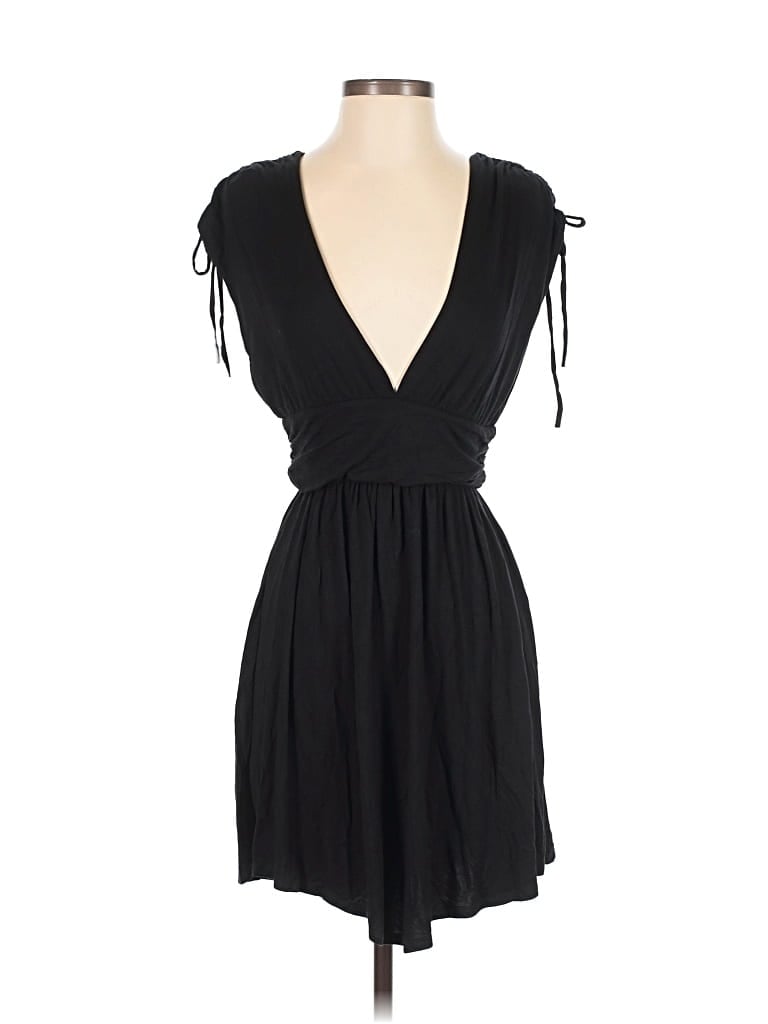 Pre-owned Forever 21 Cocktail Dress In Black