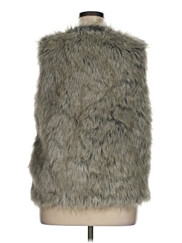 Merona Faux Fur Vest (view 2)