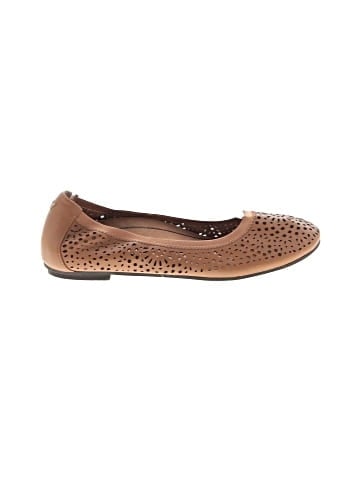 Vionic Flats (view 1)