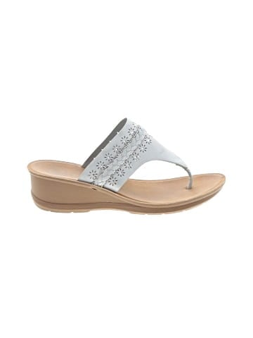 Daisy Fuentes Wedges (view 1)