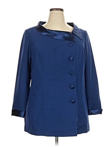 Roaman's Coat (view 1)