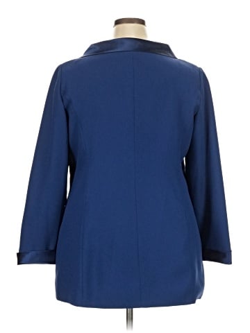 Roaman's Coat (view 2)