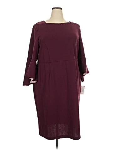 Gabby Skye Casual Dress (view 1)