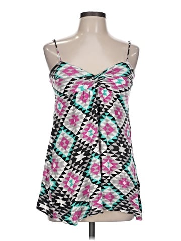 Hot Topic Tank Top (view 1)