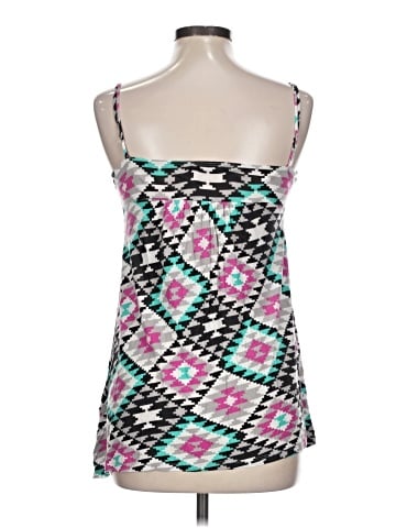 Hot Topic Tank Top (view 2)