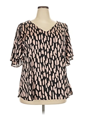 Andree by UNIT Short Sleeve Blouse (view 1)