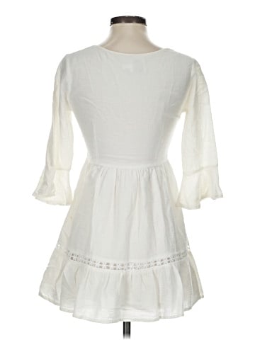 Polly 3/4 Sleeve Top (view 2)