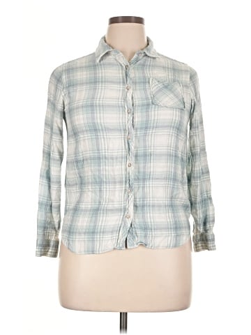 The Commons 3/4 Sleeve Button-Down Shirt (view 1)