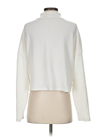 Stradivarius Turtleneck Sweater (view 2)