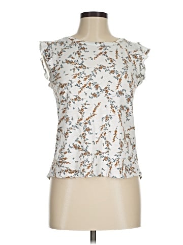 Maurices Sleeveless T-Shirt (view 1)