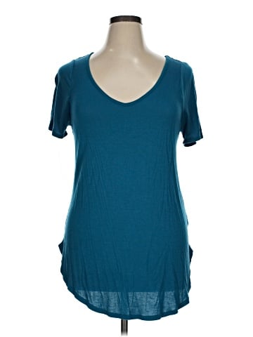 Lane Bryant Short Sleeve T-Shirt (view 1)