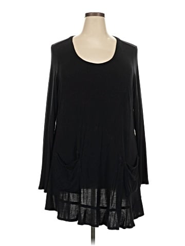LOGO by Lori Goldstein 3/4 Sleeve T-Shirt (view 1)