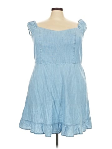 Old Navy Casual Dress (view 1)