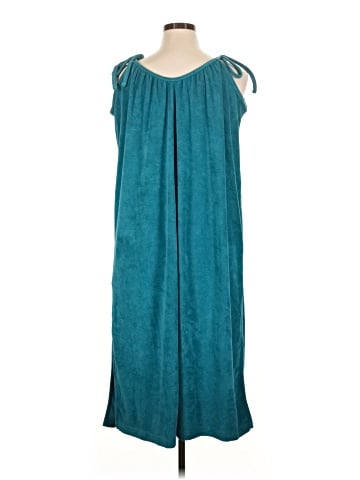 Old Navy Casual Dress (view 2)