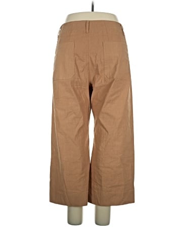 Maeve Khakis (view 2)