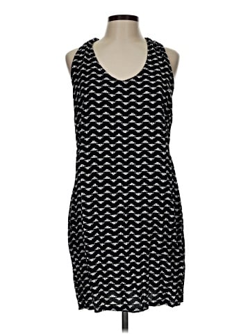 Old Navy Casual Dress (view 1)