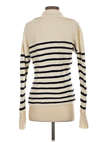 Vineyard Vines pullover sweater (view 2)
