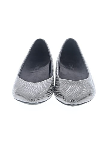 Vionic Flats (view 2)