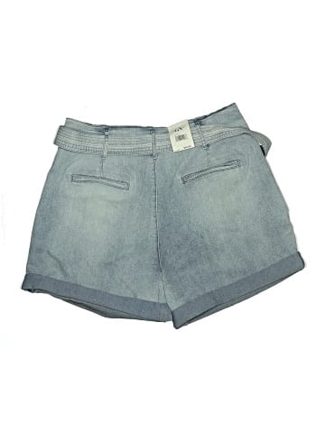 Gloria Vanderbilt Denim Shorts (view 2)