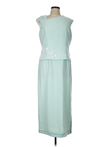 Donna Morgan Cocktail Dress (view 1)