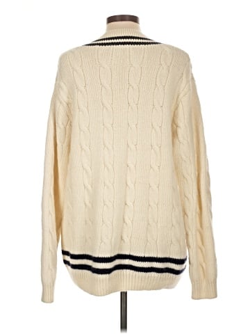 Brandy Melville Pullover Sweater (view 2)