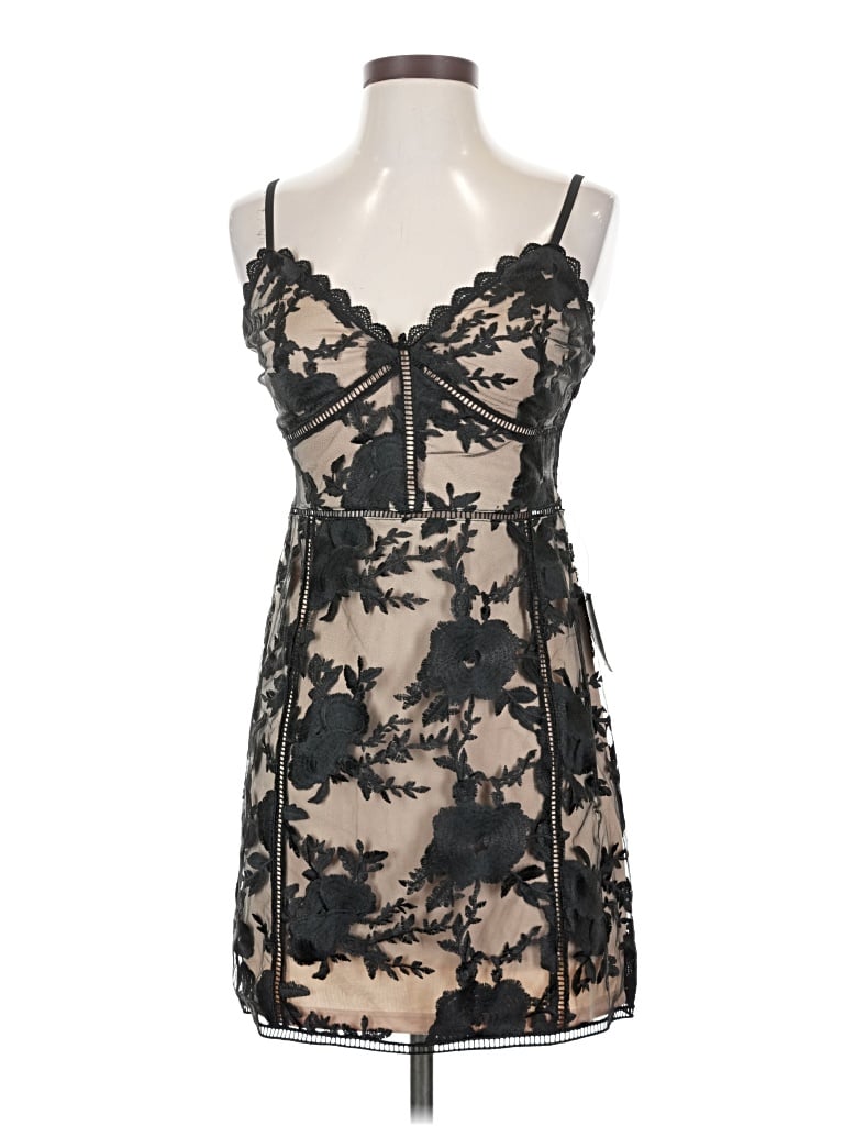 Pre-owned Lulus Cocktail Dress In Black