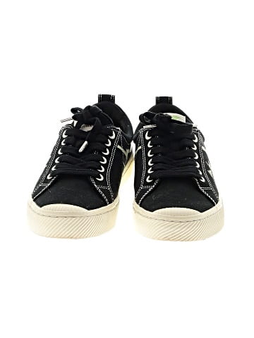 Cariuma Sneakers (view 2)