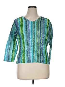Pleats Collection 3/4 Sleeve Top