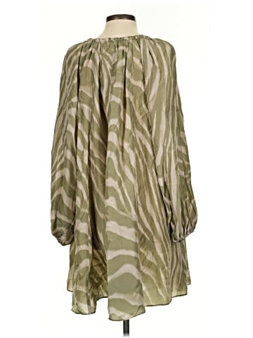 Banana Republic 3/4 Sleeve Silk Top (view 2)