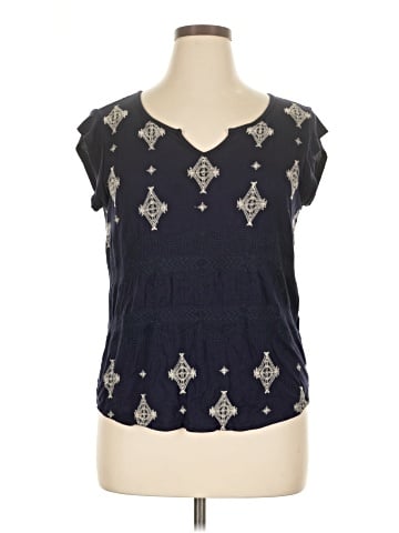 Cable & Gauge Short Sleeve Top (view 1)