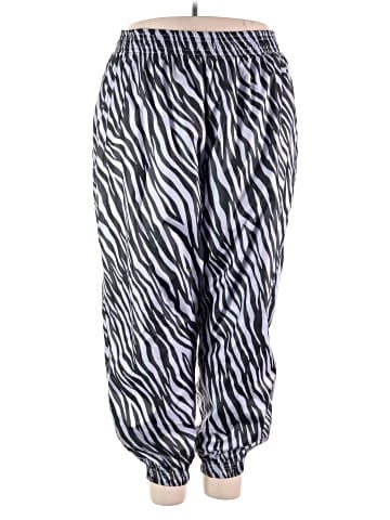 Nike Casual Pants (view 1)