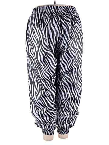 Nike Casual Pants (view 2)