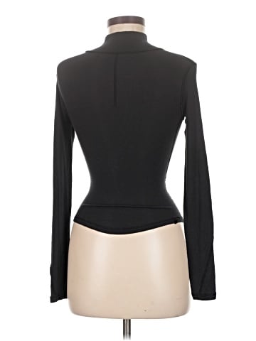 Lululemon Athletica Long Sleeve Turtleneck (view 2)