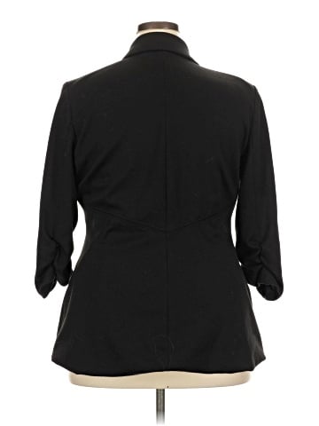 Ricki's Blazer (view 2)