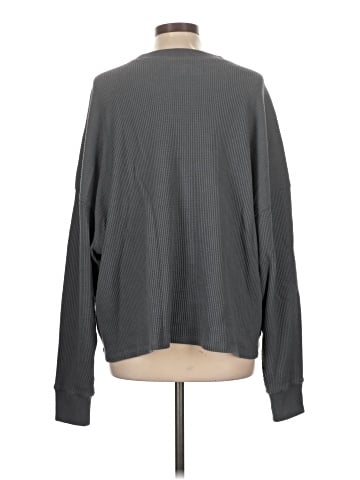 Abercrombie & Fitch Pullover Sweater (view 2)